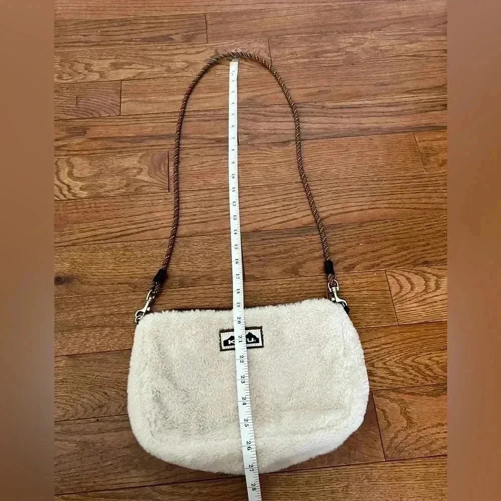 KAVU So Fleecey Crossbody Bag - Picture 6 of 7